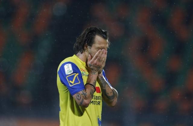 1629989694073051313.jpg EeVi5sqH.jpg